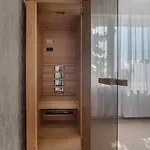 Deluxe Space And 아파트 *